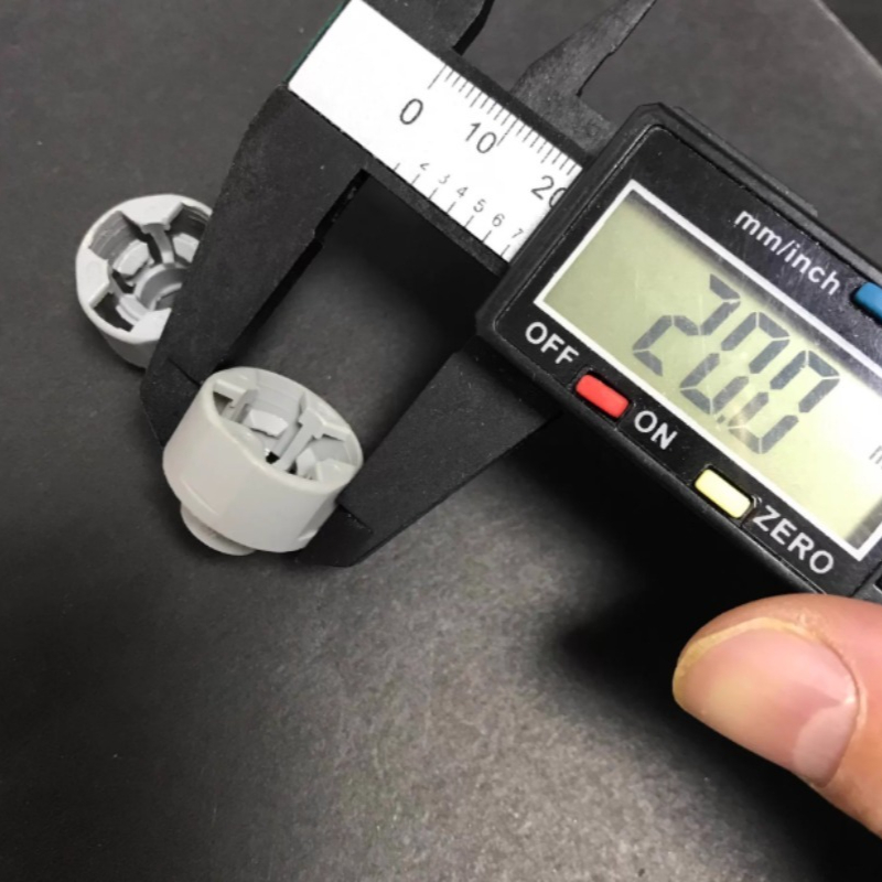 ドゥカティ燃料タンクオイルパイプクリップ燃料タンクオイルポン - Plastic Pipe Clip のレビューと価格